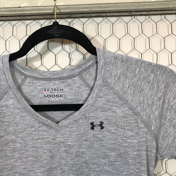 Under Armour Women's Gray Workout Shirt - Picture 2 of 3